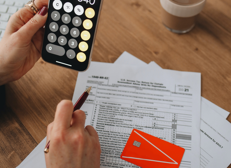 ZHONG & ASSOCIATES, INC.